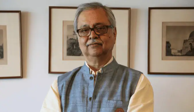 Rudrangshu Mukherjee